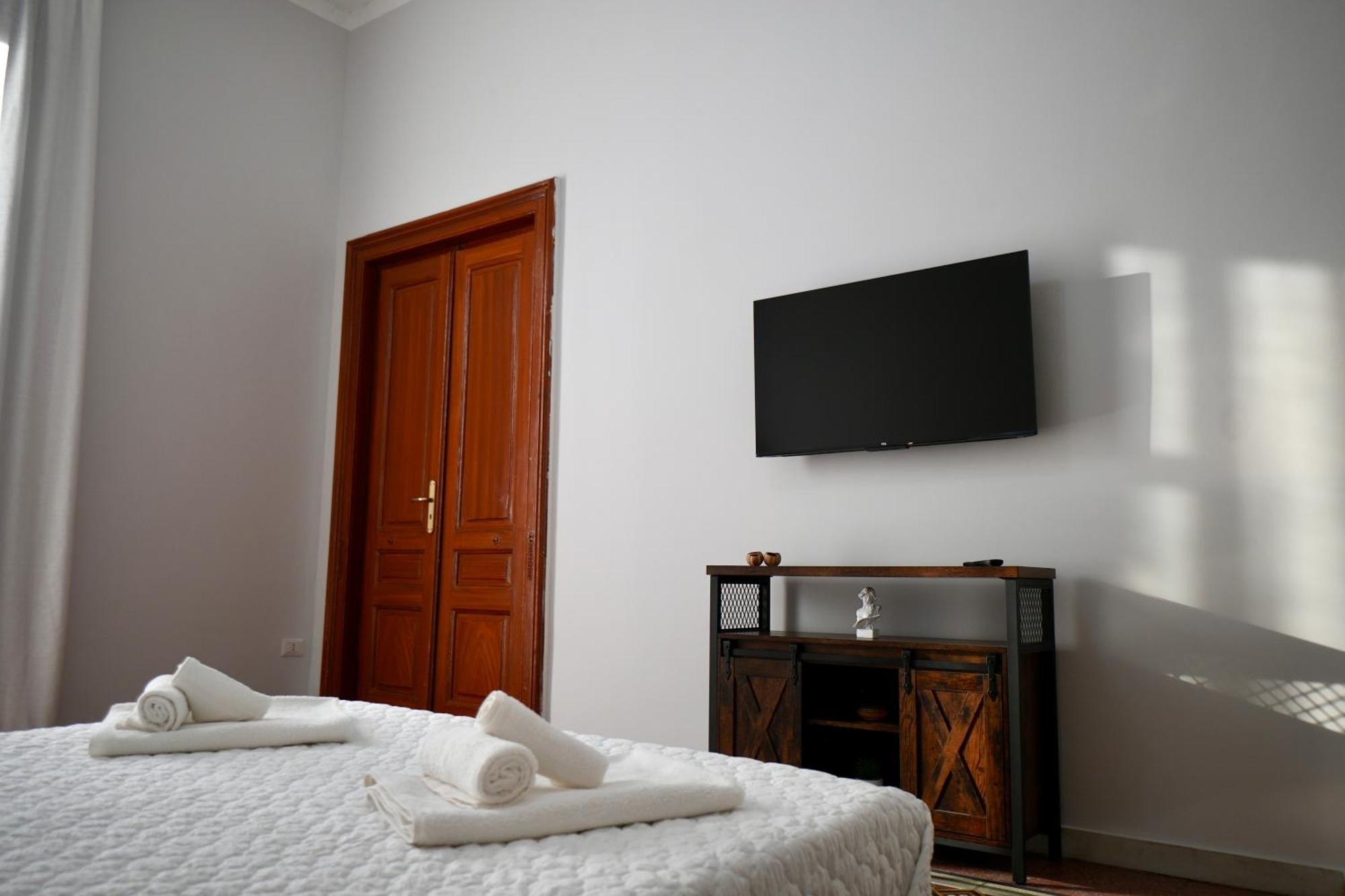 Апартаменты Residenza Vecchia Napoli 60 Экстерьер фото