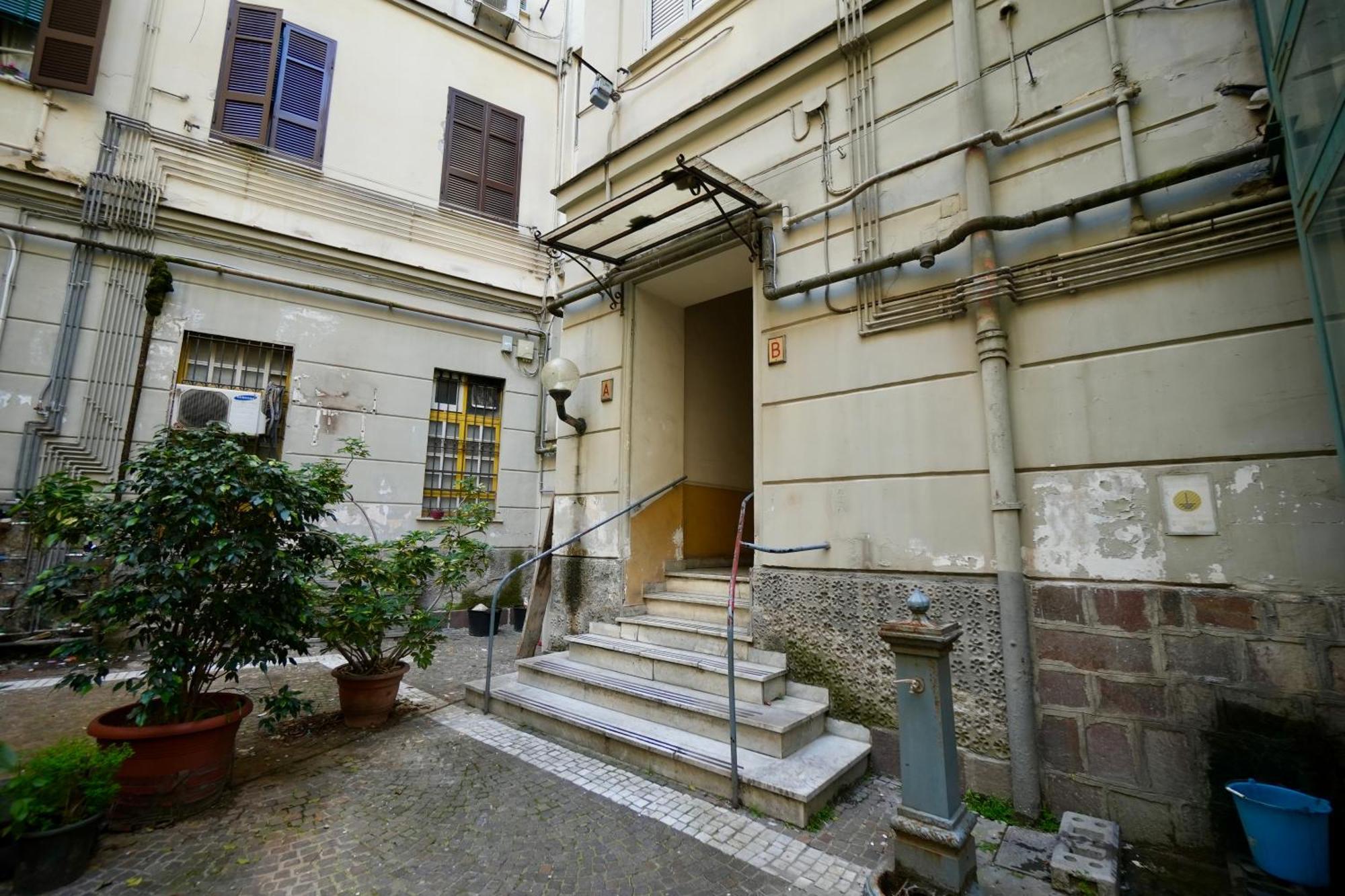 Апартаменты Residenza Vecchia Napoli 60 Экстерьер фото